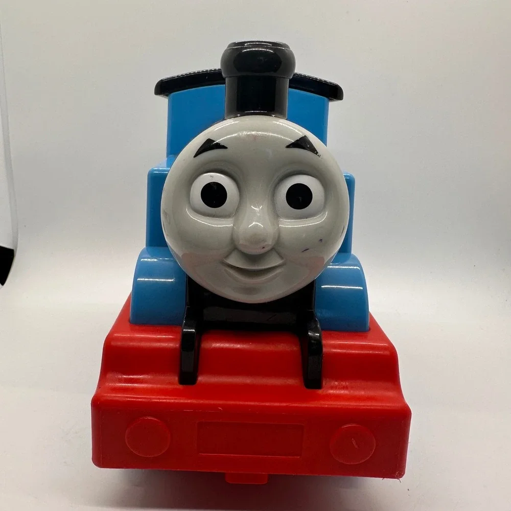 Thomas The Tank Engine Train Electric Toy Blue Red Face Lights‎ Sound Kids Play